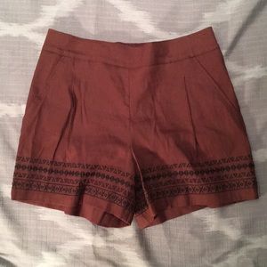 Embroidered linen shorts